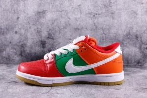 7-Eleven × Nike SB Dunk Low