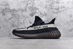 Yeezy 350 Boost V2 Core Black White