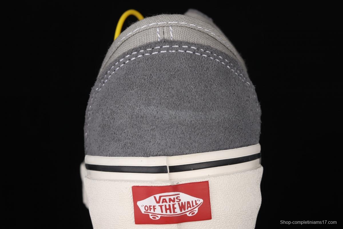 Vans Style 36 gray and white crescent toe low upper shoes VN0A3MVL195