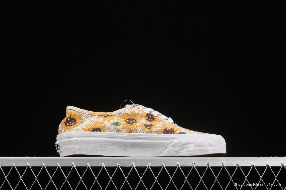 Vans Authentic Vance limited edition daisies printed low-top skateboard shoes VN0A5HYP6SR