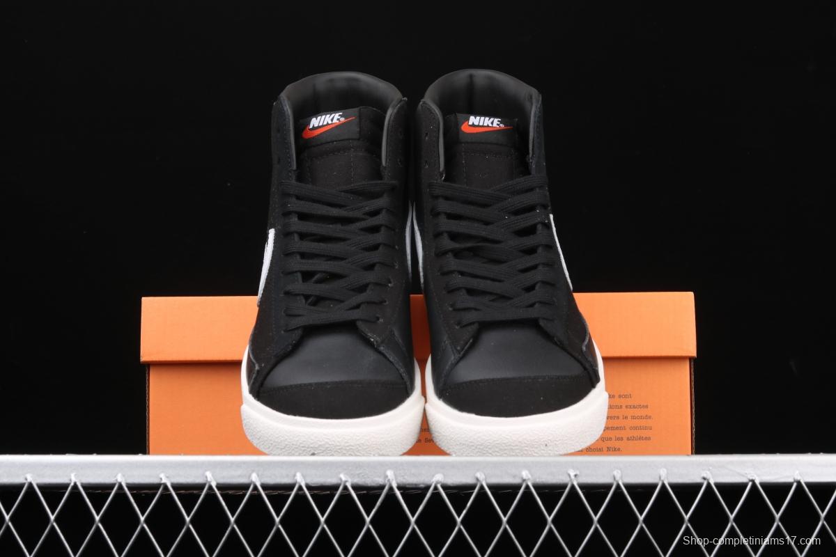 NIKE Blazer Mid'77 Vntg replicates the classic yin-yang side of Gao Gao Blazers CD8233-001