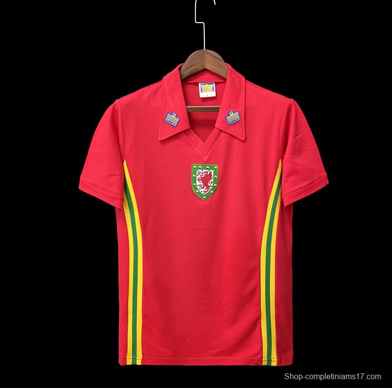 Retro 76/79 Wales home Soccer Jersey