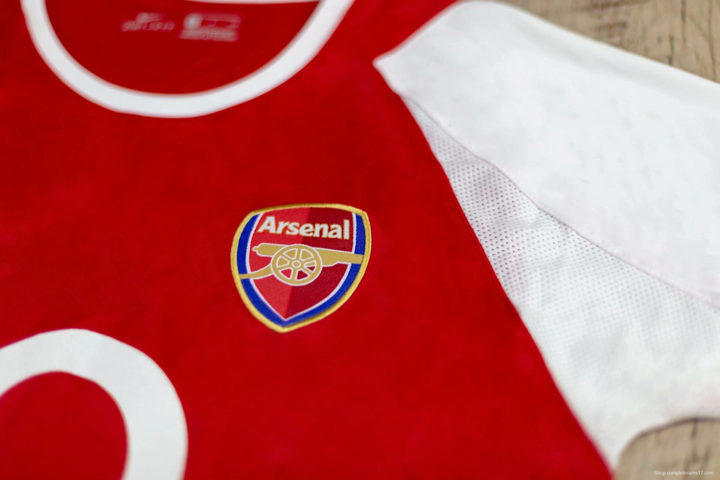 Retro 02/04 Arsenal Home Soccer Jersey