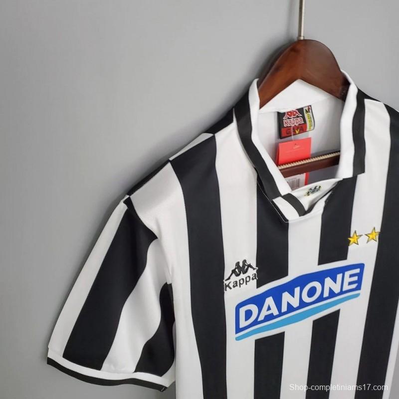 Retro 94/95 Juventus Home Jersey