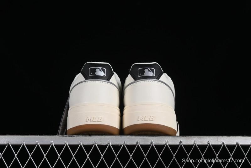 MLB Chunky Liner Basic New York Yankees Thick Sole Platform Sneakers with 6cm Height Increase - 3ASXCA12N50IVS