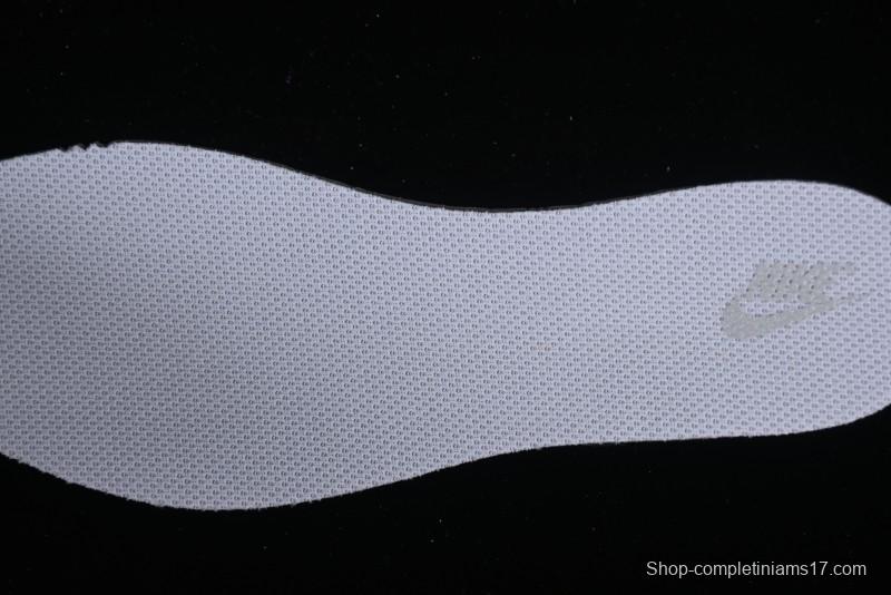 Nike Runtekk Run Retro Low-Top Running Shoes with Cushlon Midsole and Anti-Slip Design - FD0736-104