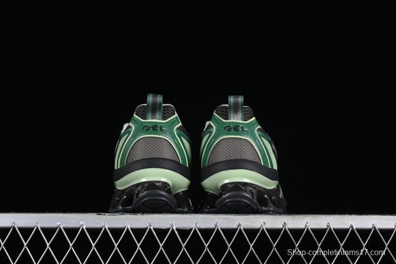 Asics Gel-Quantum Kinetic Retro Casual Sneakers with Thick Sole and Height Increasing Design - 1203A270-251