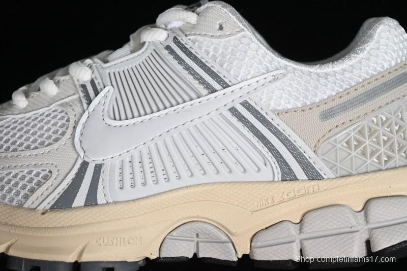 Nike Zoom Vomero 5 Retro Casual Running Shoes with EVA Lightweight Cushioning - HF0731-007