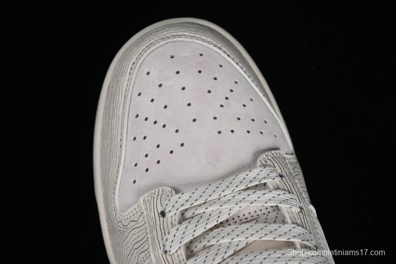 Supreme x Nike Dunk Low SB Skate Shoes with Zoom Air Cushion - XD6188-035