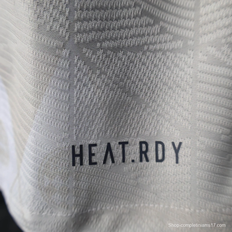 25/26 Player Version Bayern Munich White Diamond Pattern POLO Special Jersey