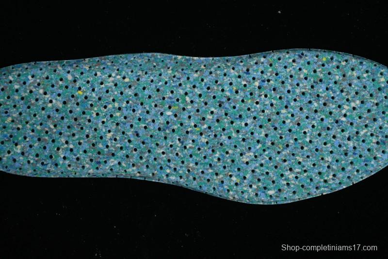 Nike Vapormax 2023 Flyknit Running Shoes with Full-Length Air Cushion - DV1678-001