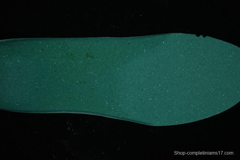 Nike ACG Mountain Fly 2 Low SP Outdoor Hiking Shoes with GORE-TEX and React Foam - FZ3311-001