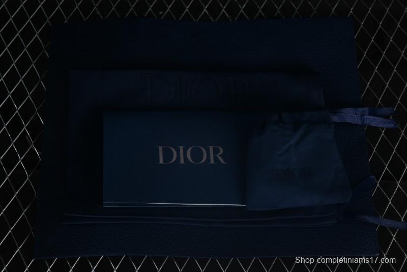 Dior B30 Sneakers with Reflective CD30 Logo and Lightweight Rubber Sole - CD30