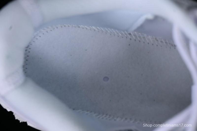 Nike ACG Mountain Fly 2 Low SP Outdoor Hiking Shoes with GORE-TEX and React Foam - FZ3311-100