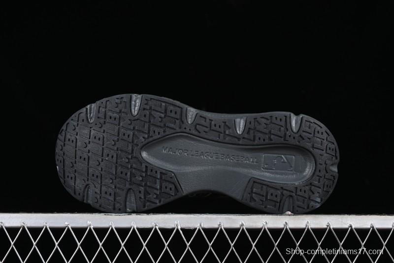 New York Yankees MLB ACE Runner Lightweight Casual Sneakers - 3ARNACE4N50BKS