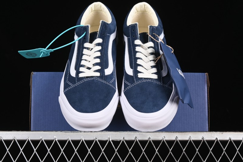 Vans Old Skool 36 LX Full Suede Retro Low-Top Canvas Vulcanized Sneakers - VN000CNGCIE