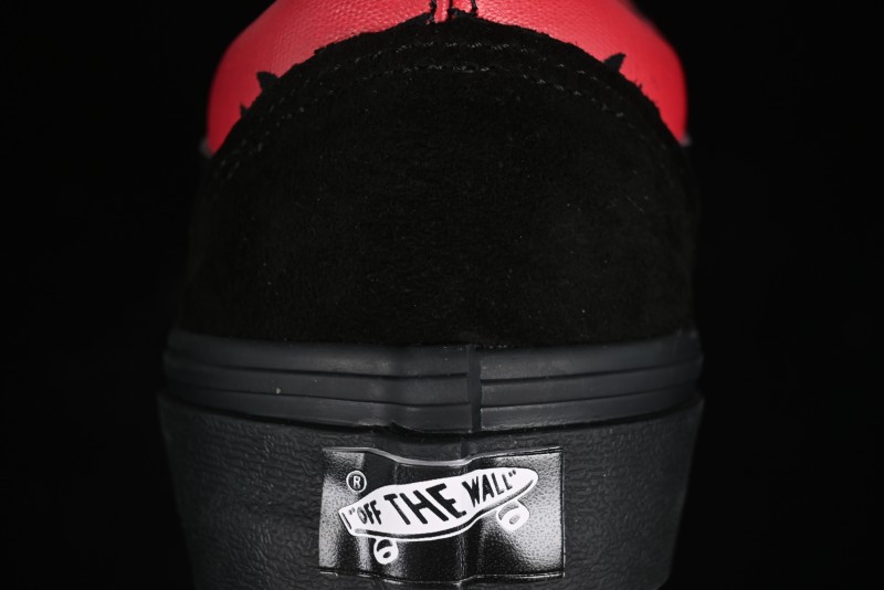 Vans Knu Skool High Street American Retro Canvas Skate Shoes in Black Red - VN0009BCRTU