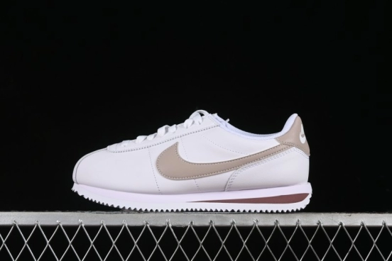 Nike Classic Cortez Leather Retro Running Shoes - DN1791-105