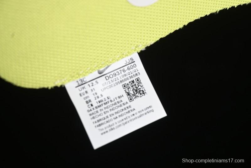 Nike Dynamo Go Flyease Kids' Easy-On Shoes with Press-Down Heel for Comfortable Wear - DO9376-600