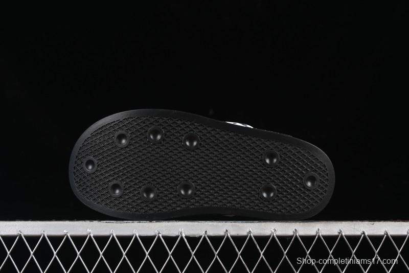 Adidas Puffylette IG7154 Winter Slip-On Sneakers with Thermal Insulation - IG7154