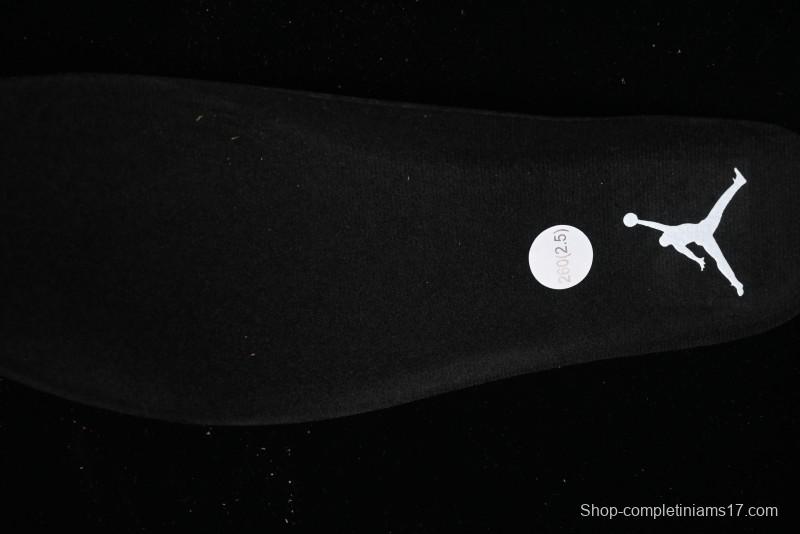 Nike Air Jordan 3 Retro Basketball Shoes in Midnight Black - CT8532-001