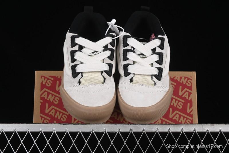Vans Classics Knu Skool Retro Sneakers with Enlarged Toe and Thickened Tongue - VN000CZUVE1