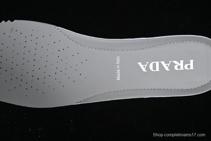 Prada Cloudbust Air Thunder Lifestyle Low-Top Sneakers with Anti-Slip and Wear-Resistant Design - 2EG293