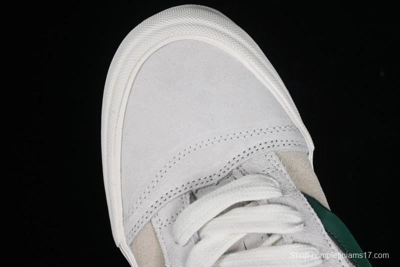 Vans Classics Knu Skool Retro Sneakers with Enlarged Toe and Thickened Tongue - VN009QCBDS