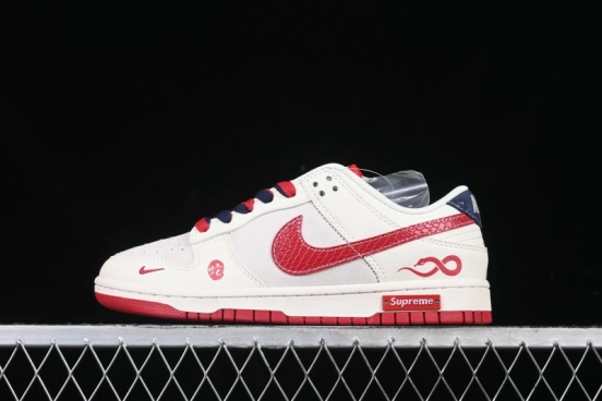 Nike SB Dunk Low Supreme Collaboration Year of the Snake Limited Edition Red Snake Print Anniversary Custom Low-Top Casual Sneakers - XS1086-015