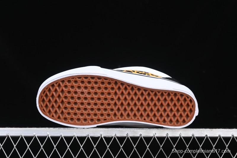 Vans Knu Skool Low Top Casual Sneakers in Leopard Print - VN000CR5CJK