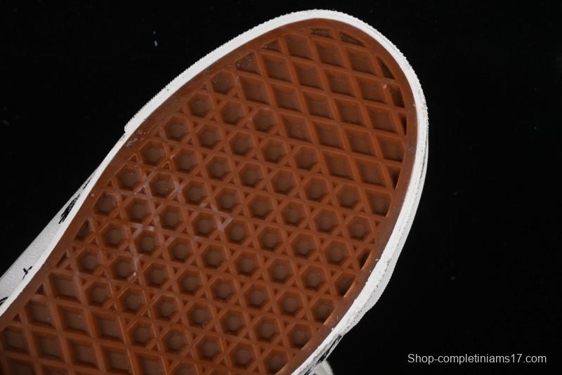 Vans Parra x Otw By Vans Low-Top Casual Skate Shoes with Surrealist Pop Art Design - VN0A3WKT4QA