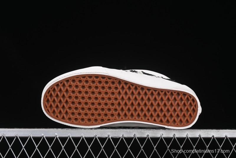 Vans Classics Knu Skool Retro Skate Shoes with Enhanced Cushion and Breathable Mesh - VN0A5JM2BA21