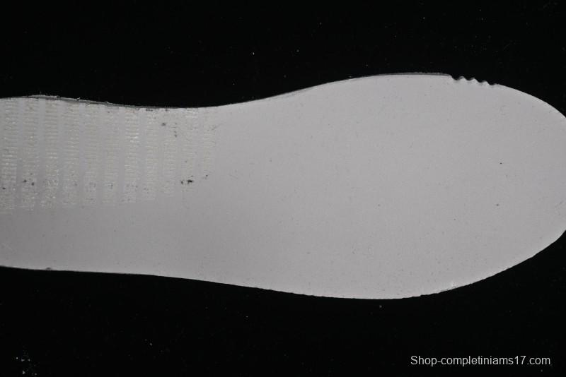 Nike Dunk Low Retro SB Skateboarding Shoes in Black & White - DJ6188-002