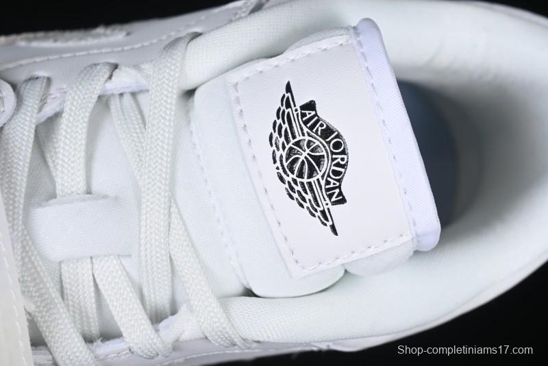 Nike Air Jordan Legacy 312 Low Sneakers with Strap Design - HF3182-100