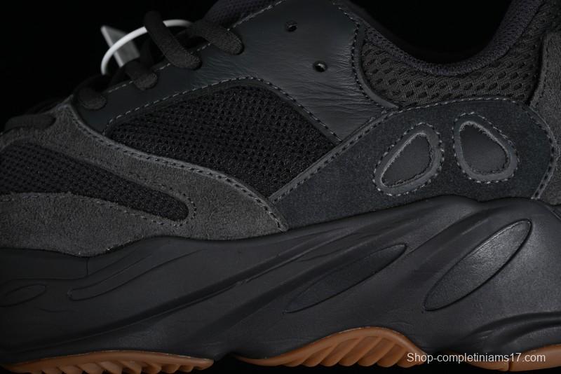 Adidas Yeezy Boost 700 V2 Utility Black Running Shoes with 3M Reflective Details - FV5304