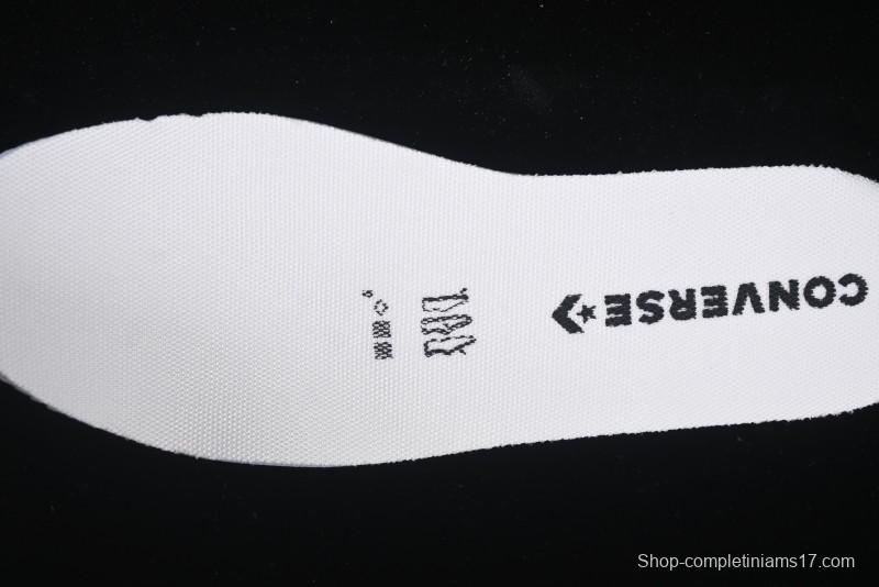 Converse Chuck 70 High Top Sneakers with Star Patch and Thick Sole - 581672C