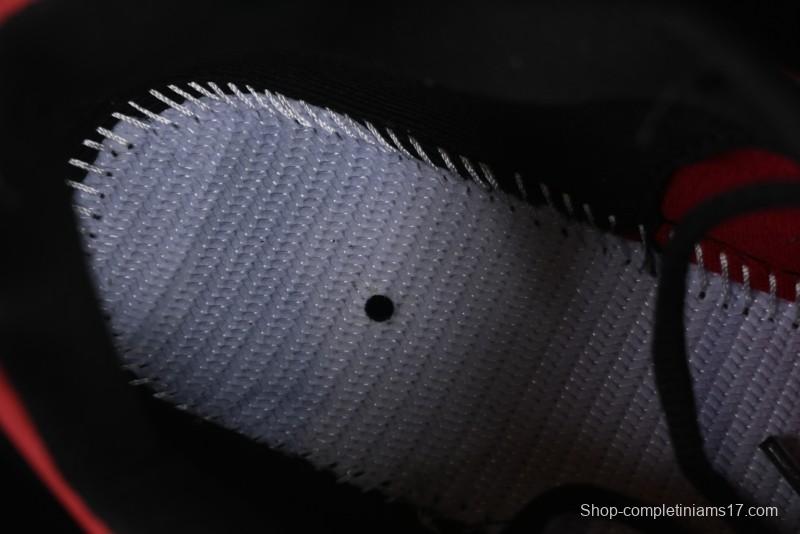 Nike Shox TL Nova - Red & Black High-Performance Sneakers