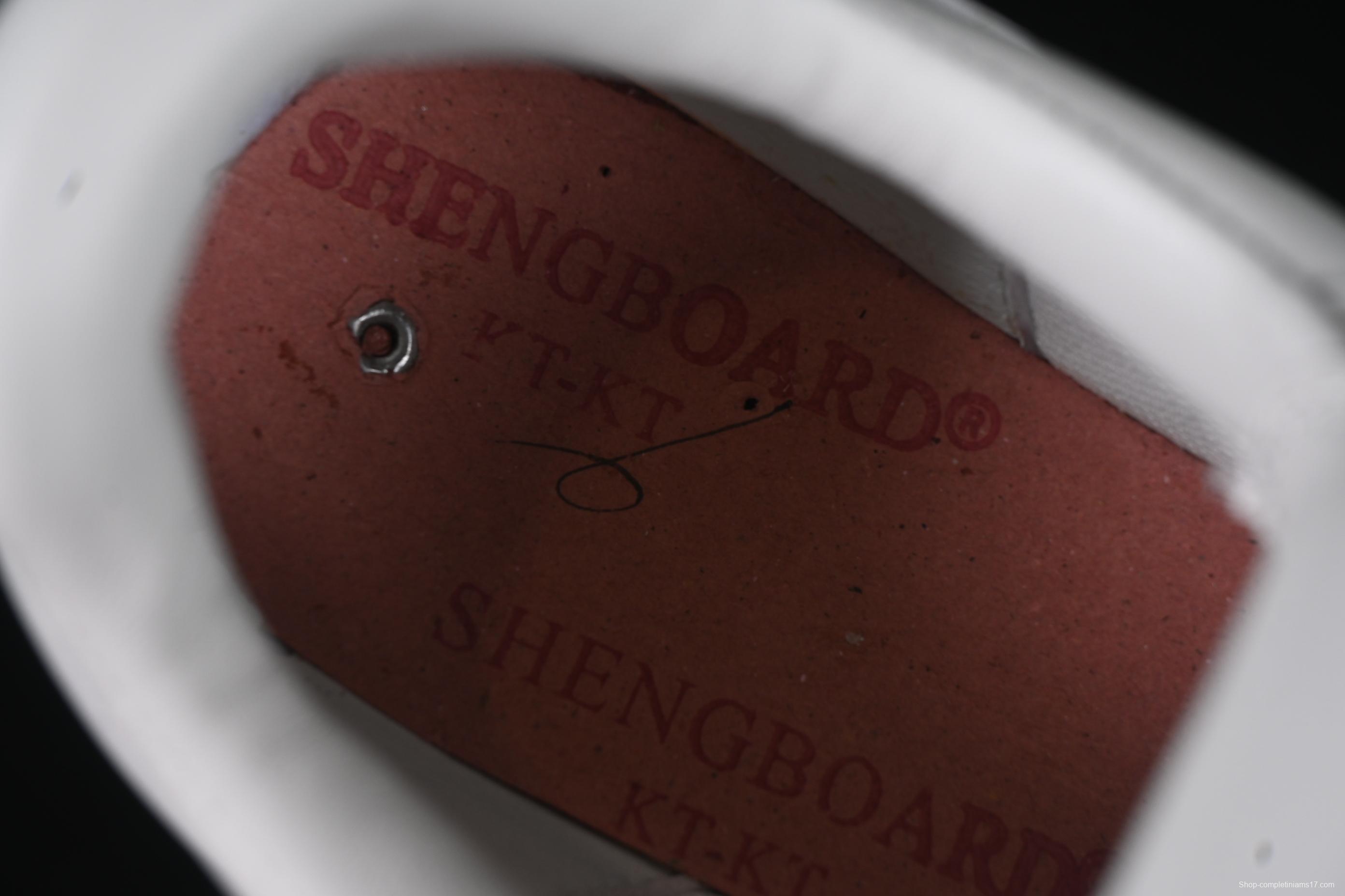 Louis Vuitton Footprint Soccer Low-Top Lifestyle Sneakers White - AJF6