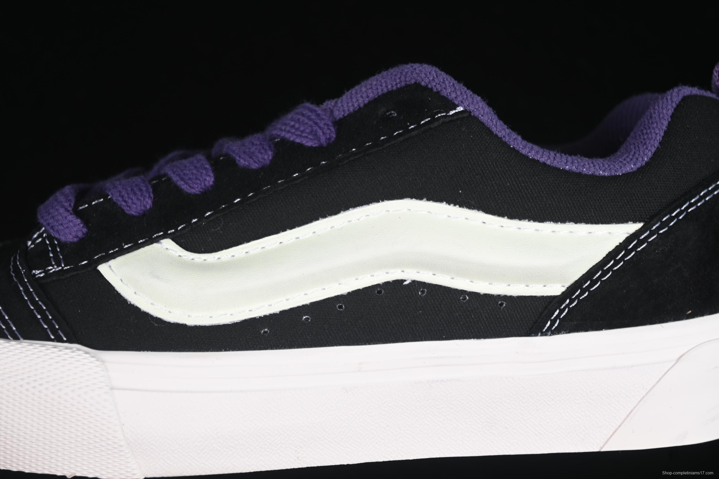 Vans Knu Skool Low Top Retro Chunky Sneakers - VN000D6CB5P