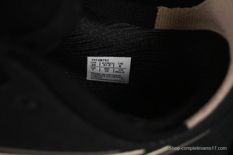 Asics Gel-Nimbus 27 Retro Breathable Casual Shoes with Cushioning for Men - 1012B753-003