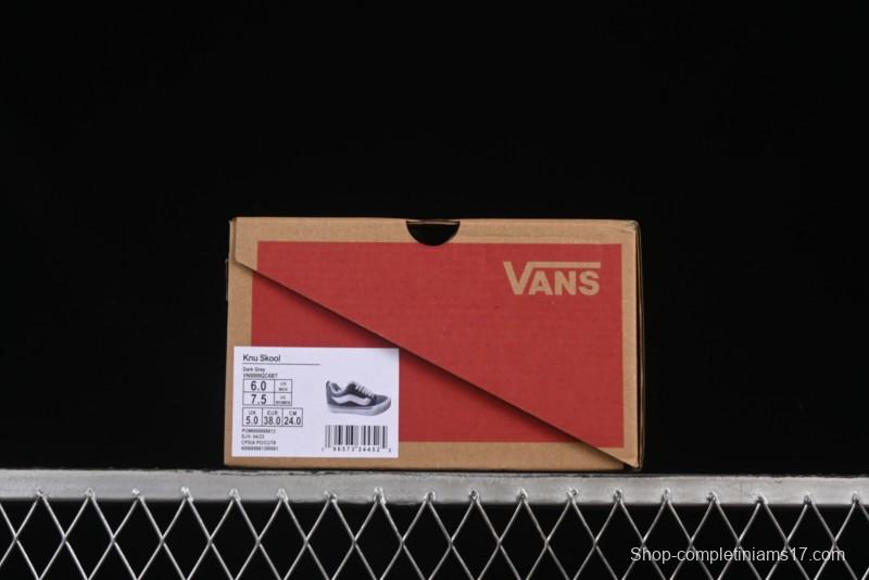 Vans Knu Skool Low-Top Retro Chunky Sneakers - VN0009QC6BT