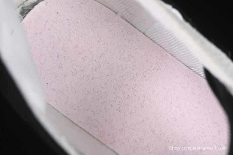 Puma Speedcat Low-Top Lifestyle Dance Shoes - 401287-06