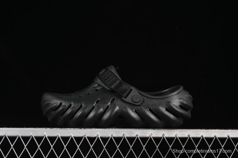 Crocs Classic Clog Slip-On Beach Sandals with Ventilation Holes - B.D4