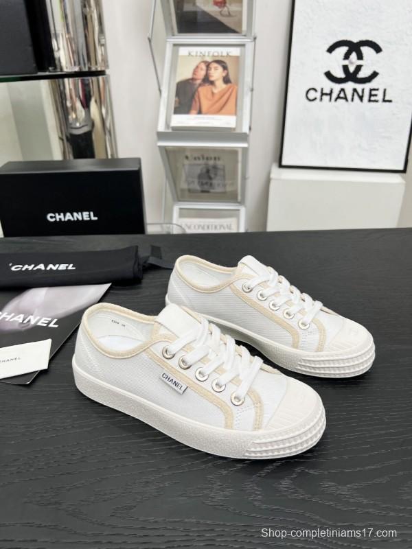 2025 Women Chanel White Canvas Casual Sneakers LY00230
