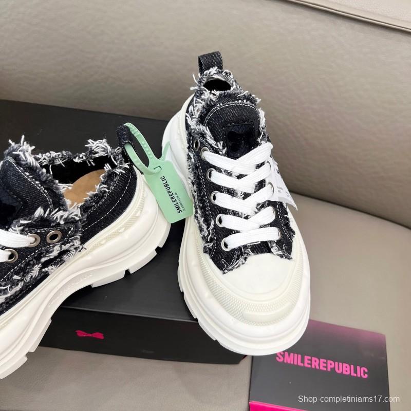 2025 Unisex Smile Republic Black White Canvas Casual Shoes Fringed LY00291