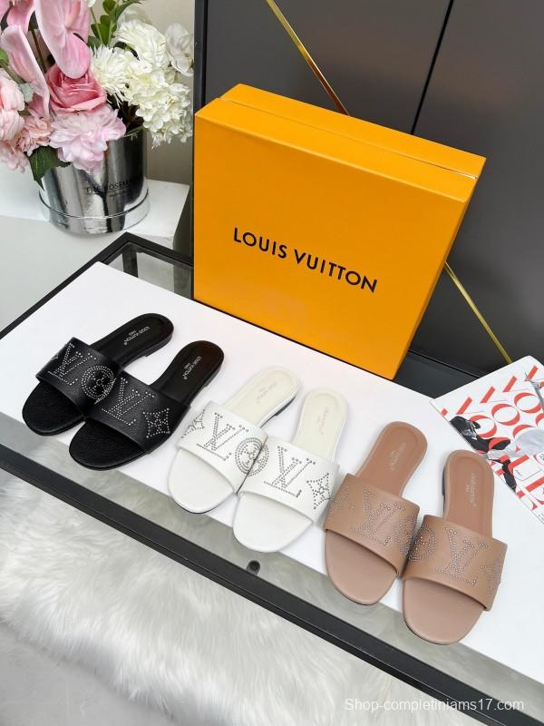 2025 Women Louis Vuitton Black Lambskin Slippers Riveted LY00200
