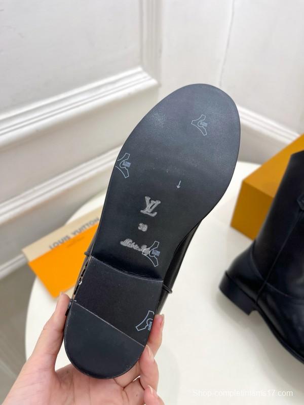 2024 Women Louis Vuitton Black Leather Boots MJ00440