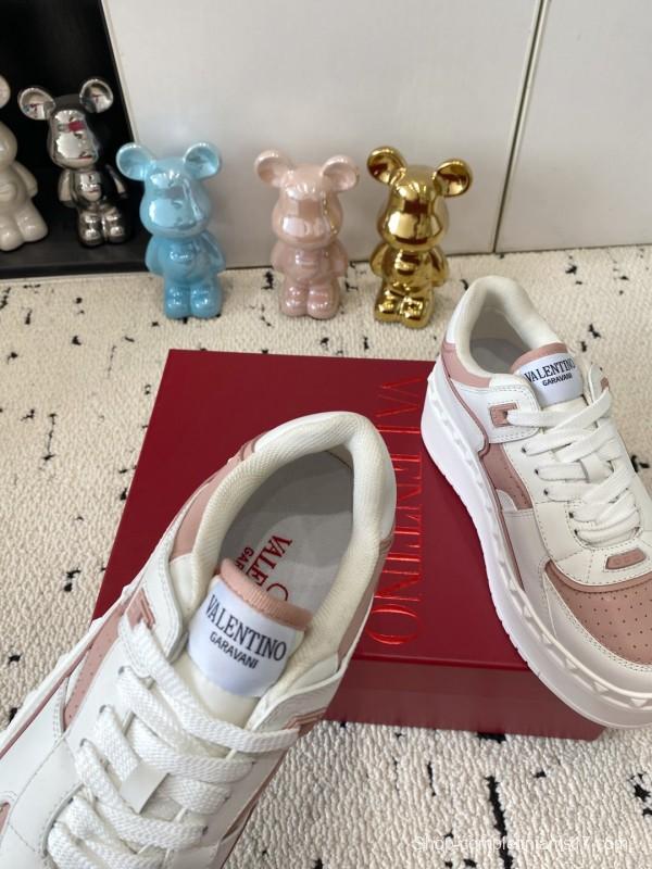 2025 Women Valentino White Pink Leather Sneakers LY00340