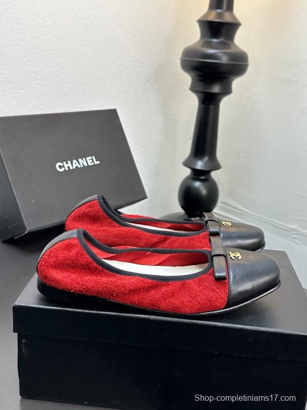 2025 Women CHANEL Red And Black Lambskin Ballet Flats Classic Bow Detail CC Logo LY00360(F)