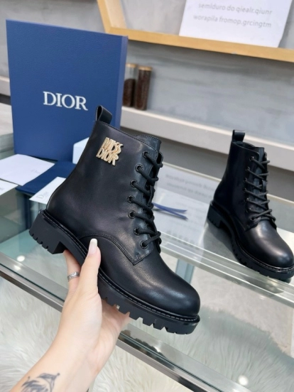 2024 Women Dior Black Leather Ankle Boots MJ00350